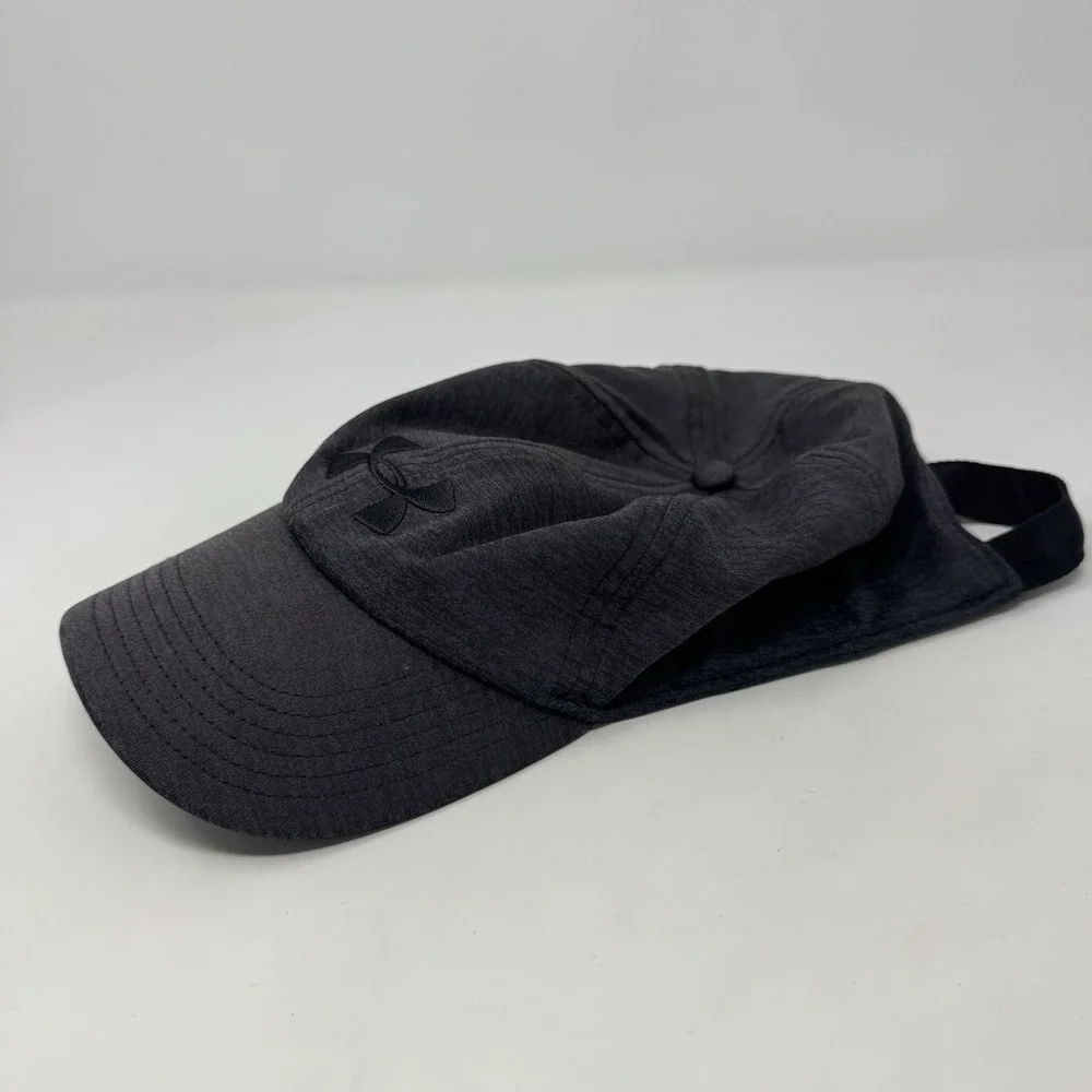 Under Armour Hat Strapback Cap Adjustable‎ Gray Running Jogging Athletic Unisex
